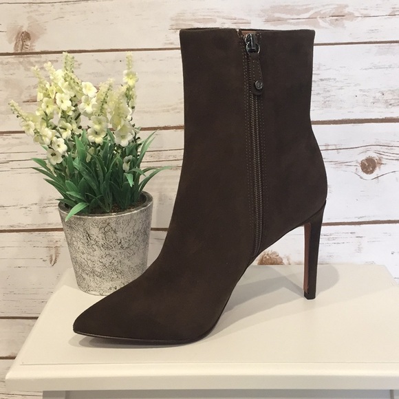 NWB BCBGMAXAZRIA Ava Bootie in Dark Army Green - Picture 2 of 5